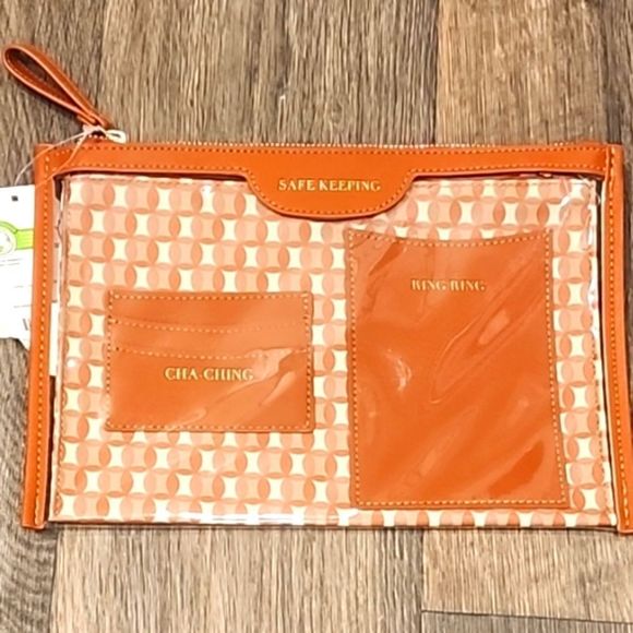 Time & Tru Sustainable Signature Pouch- Gingham - Picture 6 of 6